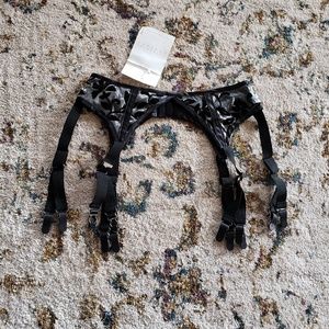 NWT (25" + waist) Catherine Coatney exotic